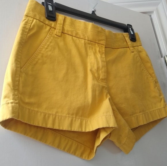 J. Crew Chino Shorts Size 2 Mustard - Picture 4 of 5